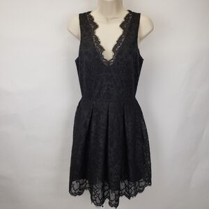 H&M black lace cocktail dress size 4